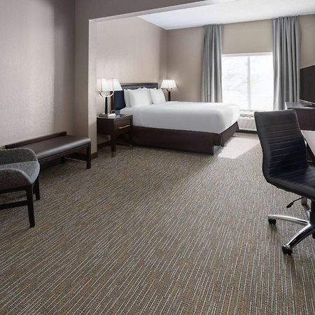La Quinta Inn & Suites By Wyndham מורסוויל מראה חיצוני תמונה