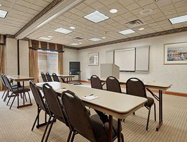 La Quinta Inn & Suites By Wyndham מורסוויל מתקנים תמונה